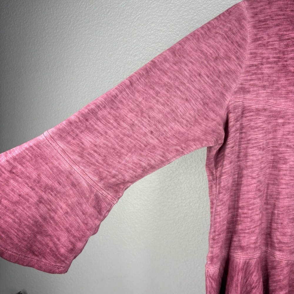 Akemi & Kin - Maroon Flowy Blouse - Picture 4 of 6
